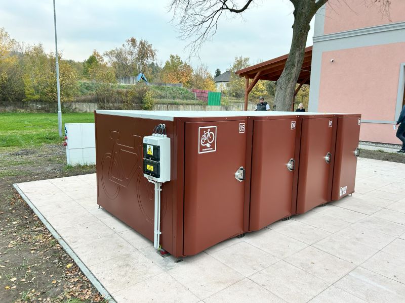 Bike Box - Horní Jiřetín, Hotel Nádraží